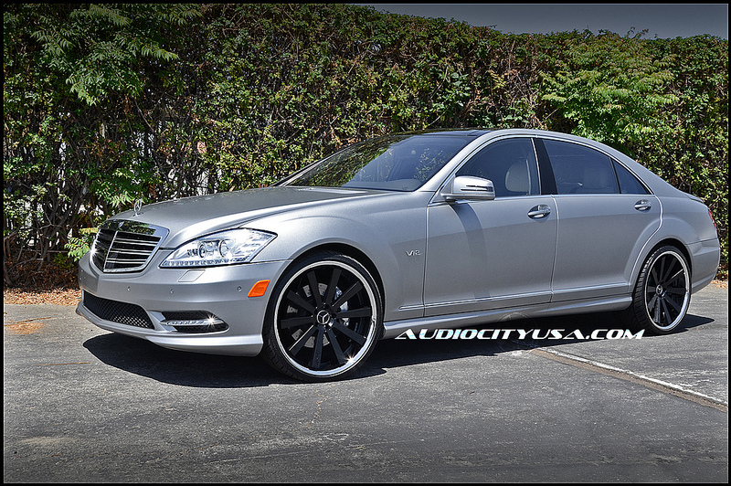 photo 2 Mercedes-Benz S-Class custom wheels Gianelle Santos 2 22x, ET , tire size 245/30 R22. x ET 295/25 R