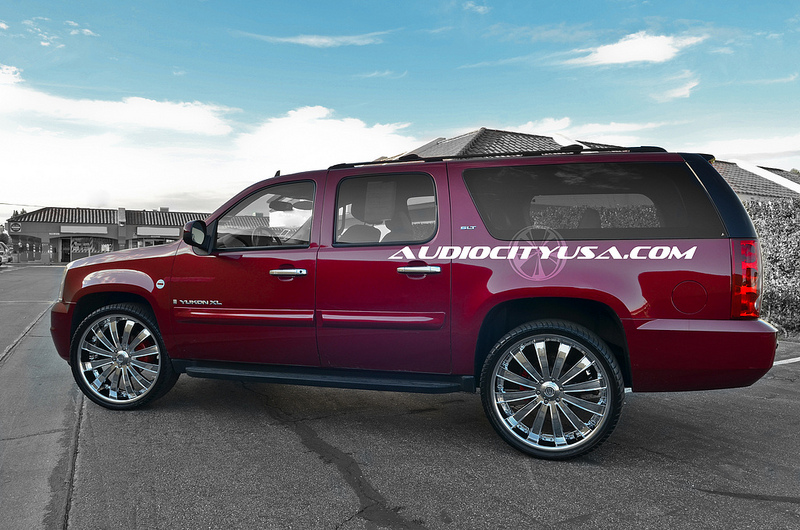 photo 3 GMC Yukon XL 1500 custom wheels Versante 225 26x10.0, ET , tire size 305/30 R26. x ET