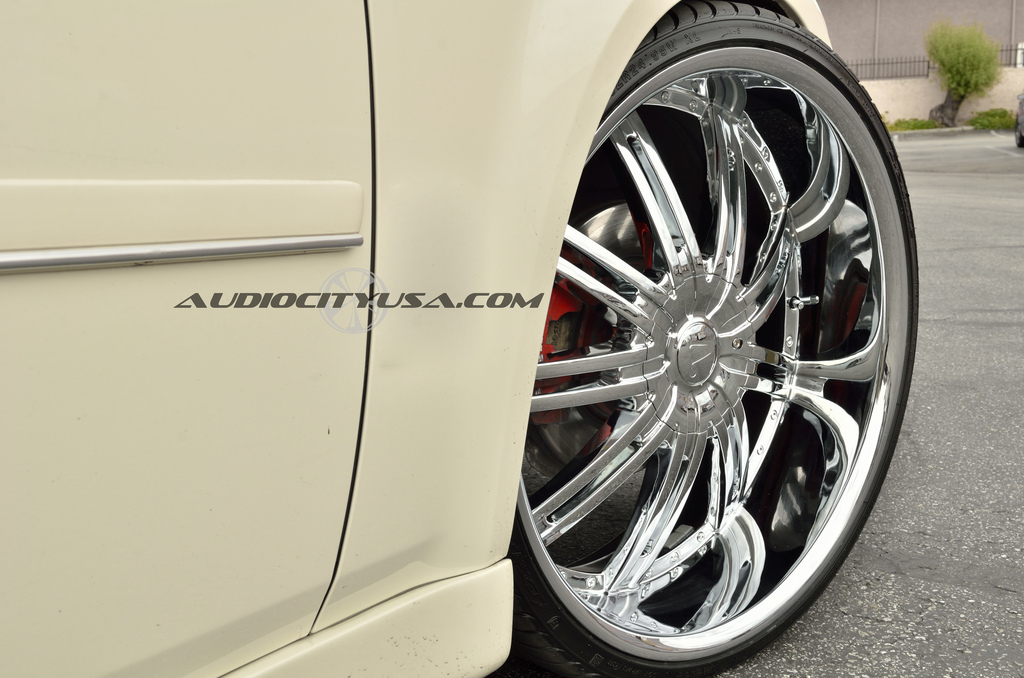 photo 1 Chrysler 300 custom wheels Velocity VW 800 24x10.0, ET , tire size 275/25 R24. x ET 