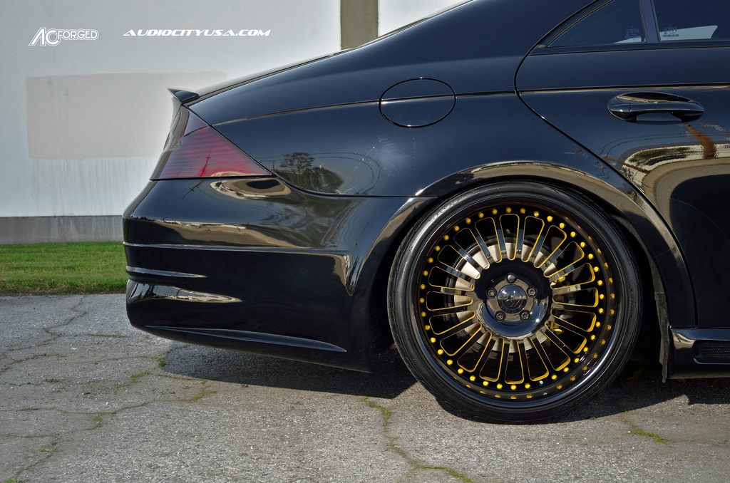 photo 3 Mercedes-Benz CLS-Class custom wheels AC  20x9.0, ET , tire size X R20. 20x11.0 ET 