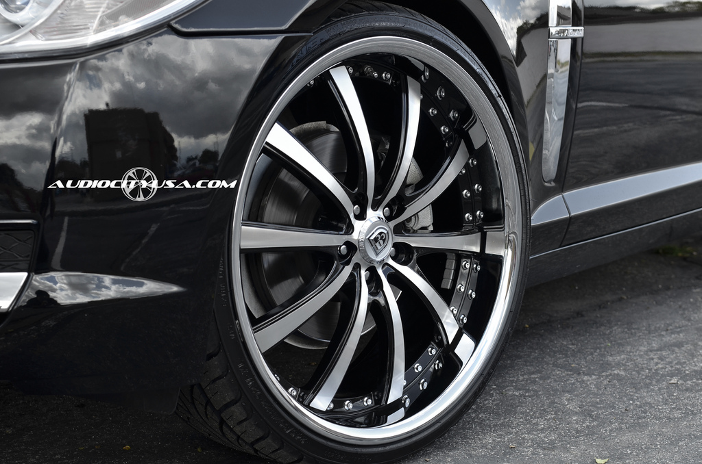 photo 1 Jaguar XF custom wheels Lexani LSS-10 22x9.0, ET , tire size 245/30 R22. x ET