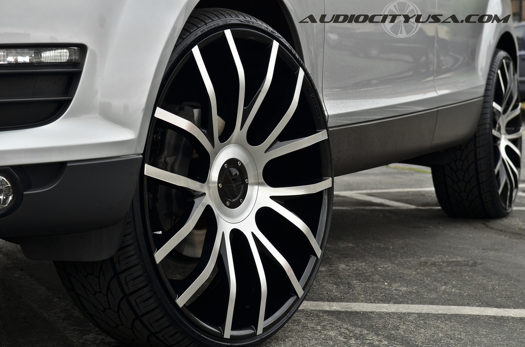 photo 1 Audi Q7 custom wheels Giovanna Sienna 26x10.0, ET , tire size 275/25 R26. x ET