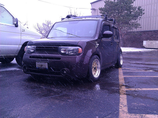 photo 1 Nissan Cube custom wheels Work Equip 03 15x7.0, ET +10, tire size 185/65 R15. 15x8.0 ET+7 195/60 R15