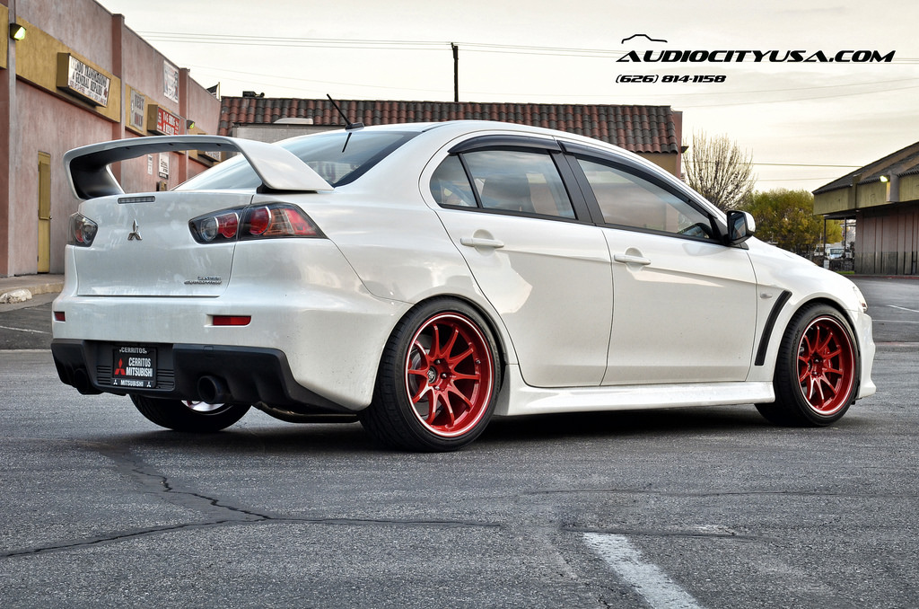 photo 2 Mitsubishi Lancer Evolution custom wheels Volk Racing CE28RT 18x10.5, ET , tire size 275/35 R18. x ET 