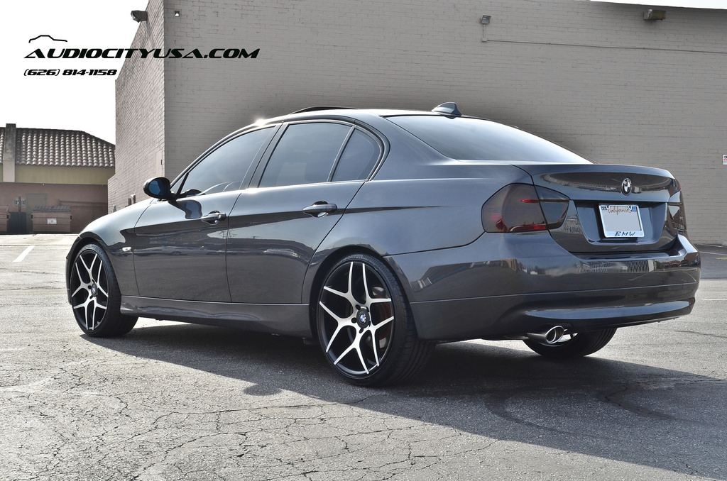 photo 2 BMW 328 custom wheels XIX X35 20x8.5, ET , tire size 225/35 R20. 20x10.0 ET 255/30 R20