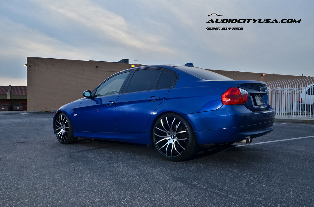 photo 1 BMW 328 custom wheels Giovanna Kilis 20x8.5, ET , tire size 225/35 R20. 20x10.0 ET 245/35 R20