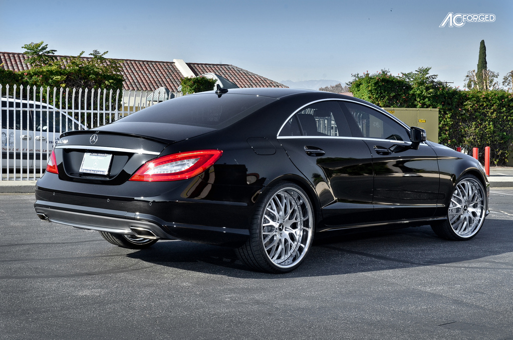 photo 5 Mercedes-Benz CLS-Class custom wheels AC 313 22x8.5, ET , tire size 235/30 R22. 22x10.5 ET 275/25 R22