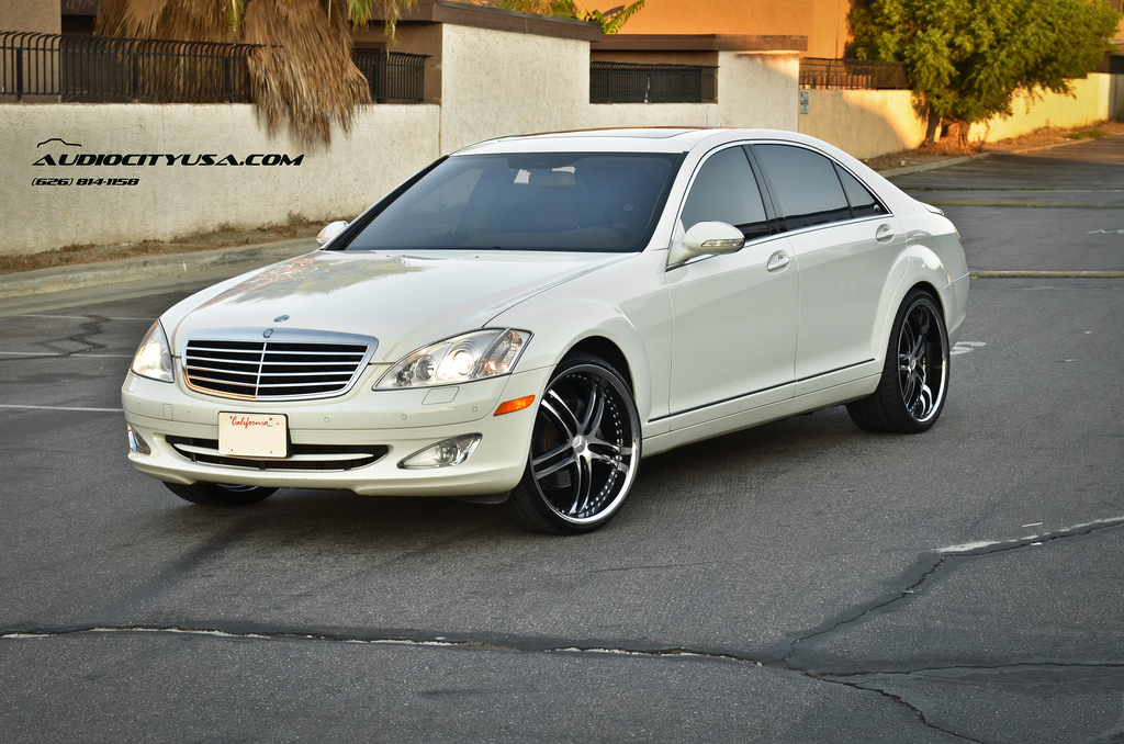 photo 3 Mercedes-Benz S-Class custom wheels XIX X15 22x9.0, ET , tire size 245/30 R22. 22x10.5 ET 295/25 R22