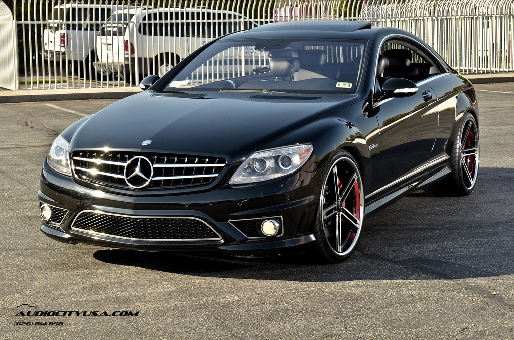 photo 7 Mercedes-Benz CL-Class custom wheels Zenetti Capri 22x9.0, ET , tire size 245/30 R22. 22x10.5 ET 295/25 R22