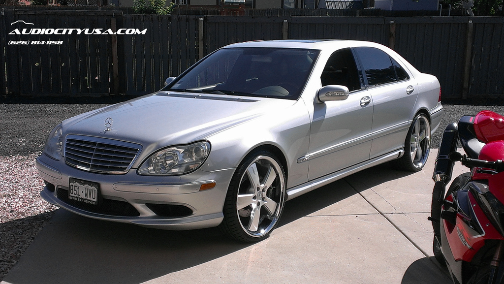 photo 1 Mercedes-Benz S-Class custom wheels Donz Ferrigno 22x8.5, ET , tire size 235/30 R22. 22x10.0 ET 265/25 R22