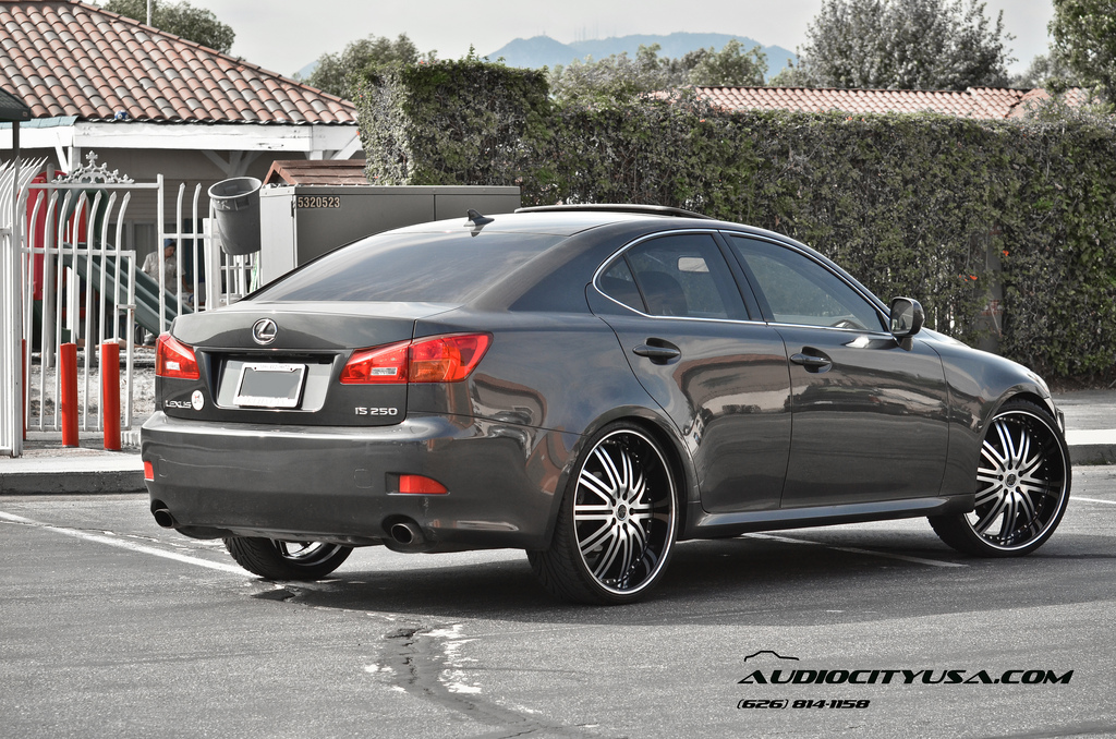 photo 3 Lexus IS 250 custom wheels Versante 212 22x8.0, ET +38, tire size 225/30 R22. x ET 