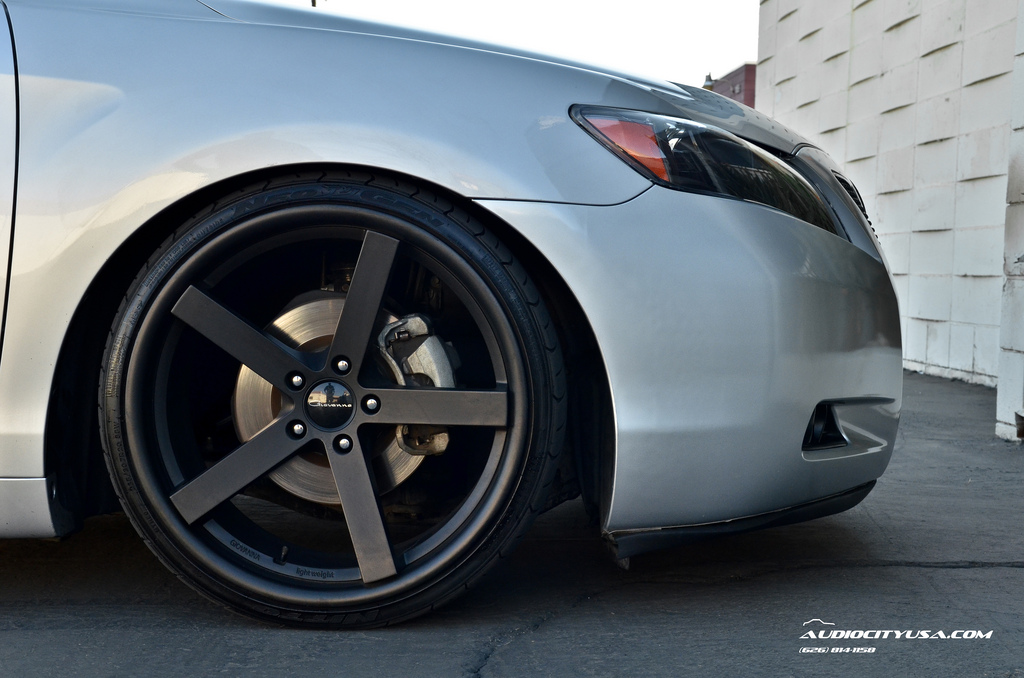 photo 4 Toyota Camry custom wheels Giovanna Mecca 20x8.5, ET , tire size 235/30 R20. 20x10.0 ET 245/30 R20