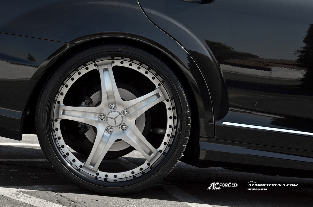 photo 2 Mercedes-Benz S-Class custom wheels AC Solid 5 22x9.0, ET , tire size 245/30 R22. 22x10.5 ET 295/25 R22