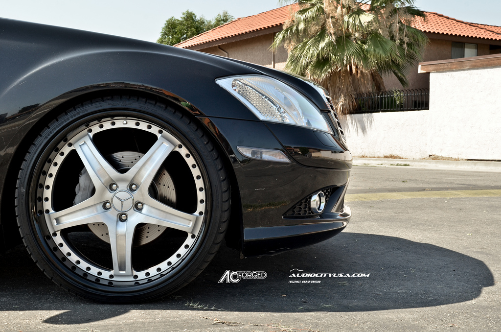 photo 3 Mercedes-Benz S-Class custom wheels AC Solid 5 22x9.0, ET , tire size 245/30 R22. 22x10.5 ET 295/25 R22