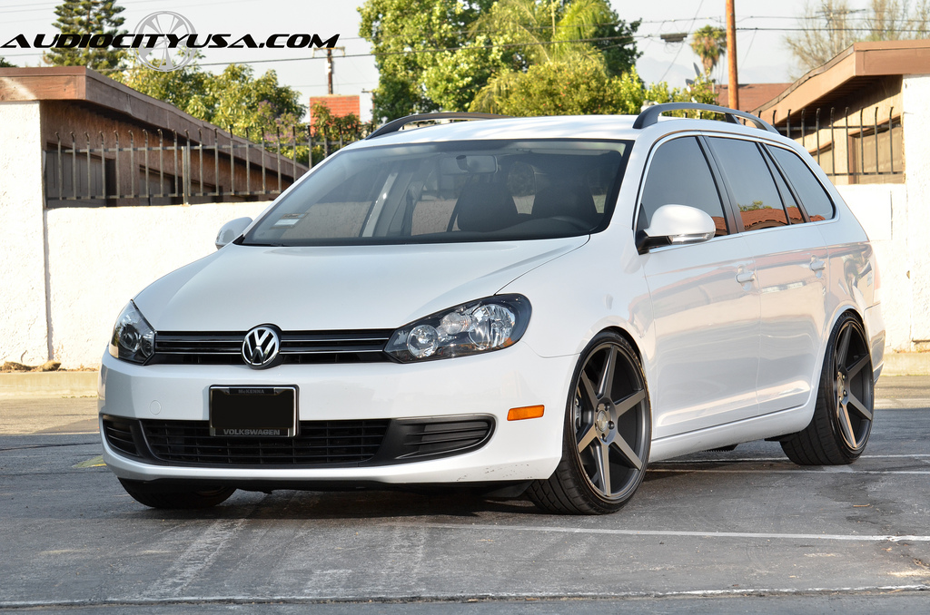 photo 5 Volkswagen Jetta SportWagen custom wheels Stance SC6 19x8.5, ET , tire size 225/35 R19. 19x9.5 ET 245/35 R19