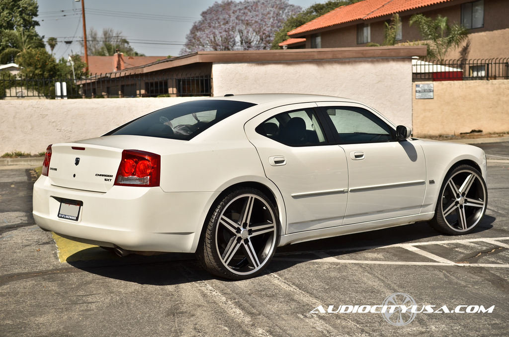 photo 6 Dodge Charger custom wheels IROC  24x9.0, ET , tire size 275/25 R24. x ET