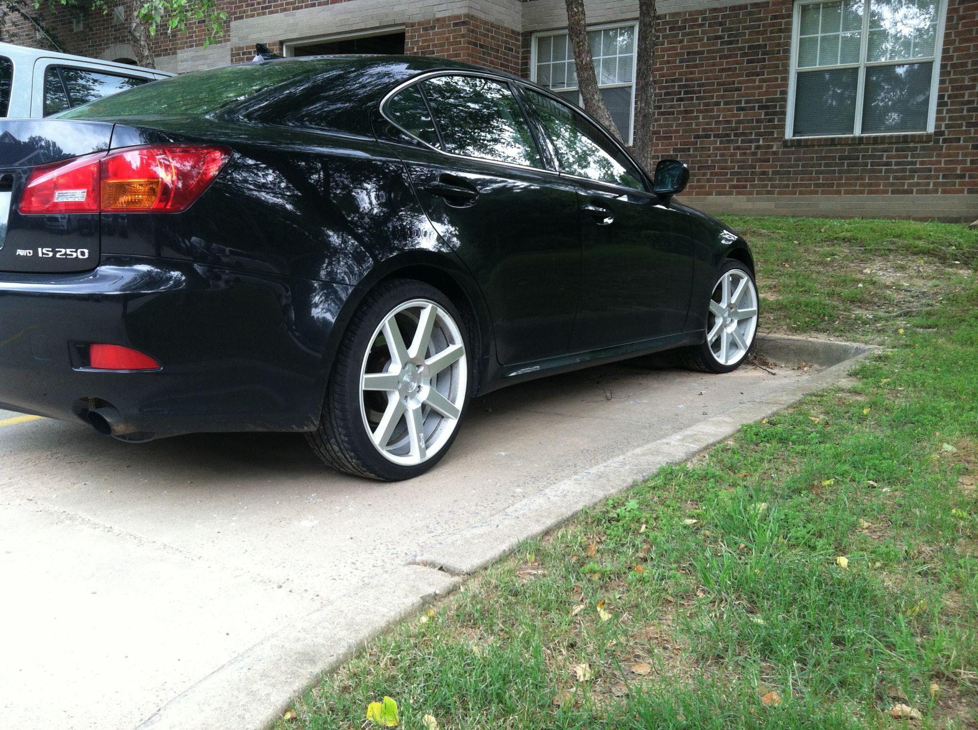 photo 1 Lexus IS 250 custom wheels Niche Verona 19x8.5, ET , tire size X R19. x ET 