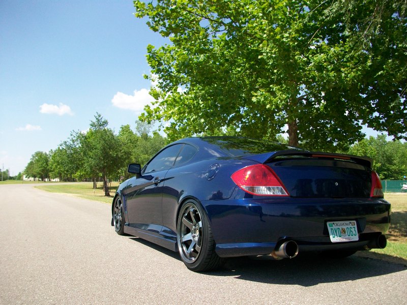 photo 2 Hyundai Tiburon custom wheels Rota Grid 18x8.5, ET +44, tire size 215/40 R18. 18x9.5 ET+33 235/40 R18