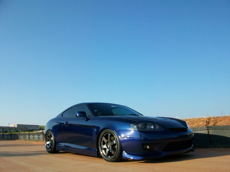 photo 2 Hyundai Tiburon custom wheels Rota Grid 18x8.5, ET +34, tire size 215/40 R18. 18x9.5 ET+33 235/40 R18