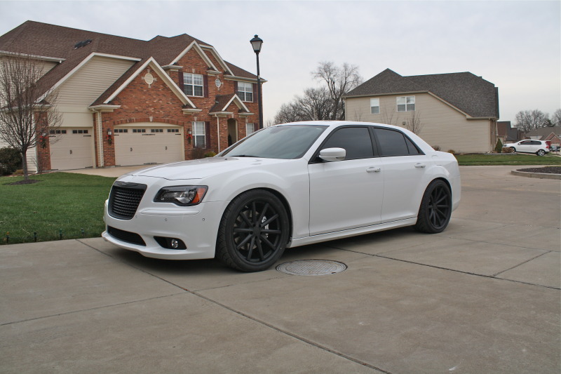 photo 1 Chrysler 300 custom wheels Vossen CV1 22x9.0, ET , tire size X R22. 22x10.5 ET
