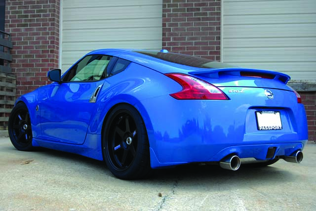 photo 2 Nissan 370Z custom wheels RAYS Engineering Volk Racing TE 37 19x9.5, ET +22, tire size 265/35 R19. 19x10.5 ET+12 305/30 R19