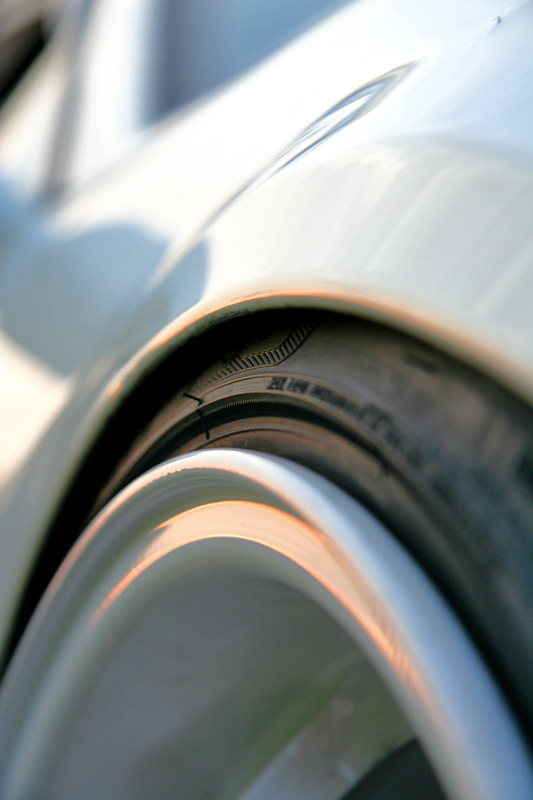 photo 5 Nissan S15 custom wheels Rays Engineering Volk Racing TE37 19x9.5, ET +12, tire size 215/35 R19. 19x10.5 ET+12 235/35 R19