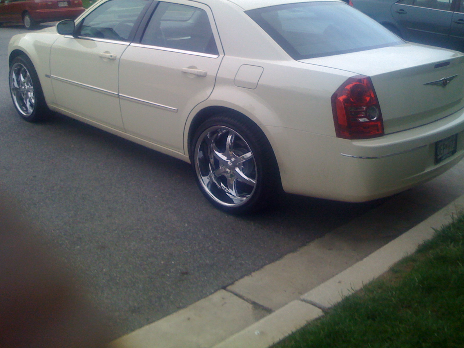 photo 1 Chrysler 300C custom wheels Golden GW185 22x, ET , tire size X R22. x ET