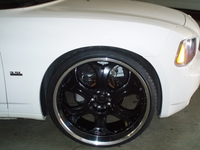 photo 1 Dodge Charger custom wheels   24x10.0, ET +10, tire size X R24. x ET