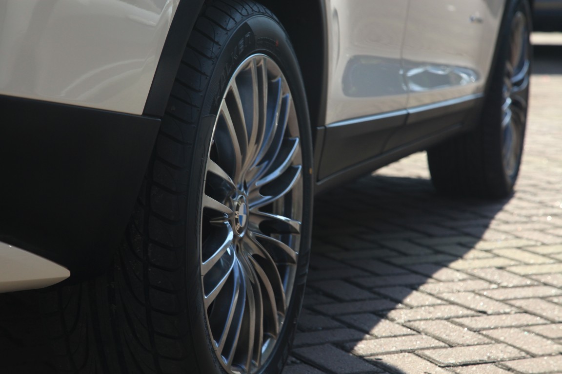 photo 3 BMW X3 custom wheels Lenso ES8 20x, ET , tire size 255/45 R20. x ET 