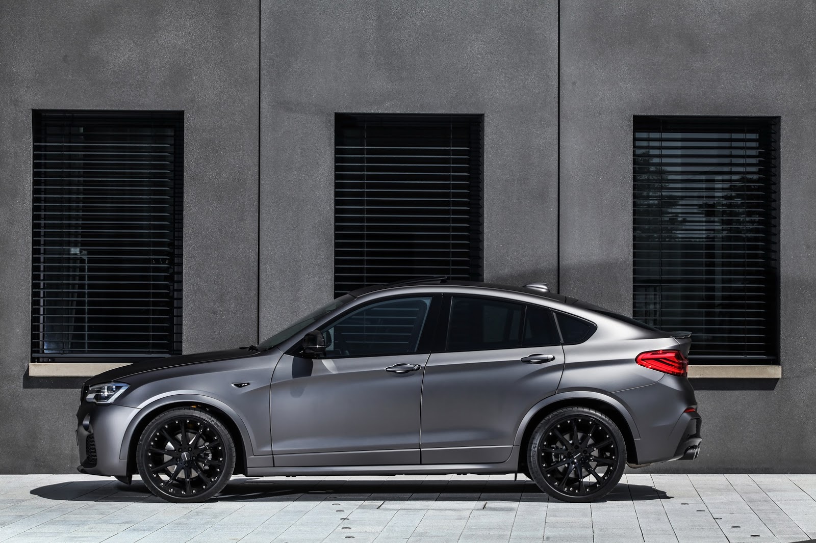 photo 6 BMW X4 custom wheels Hartge Classic 21x, ET , tire size 245/35 R21. x ET 265/30 R