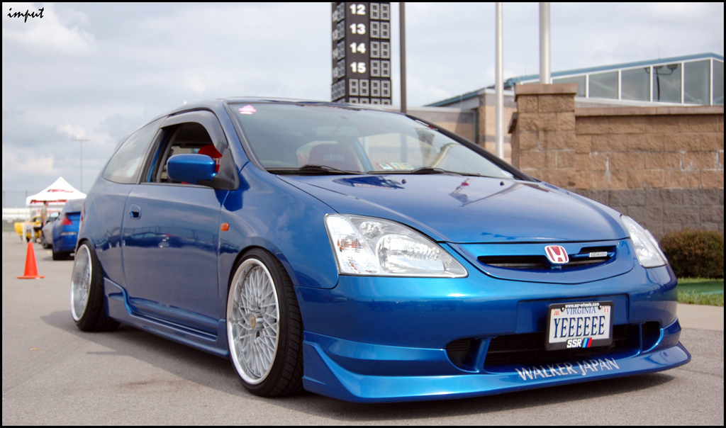 photo 17 Honda Civic custom wheels SSR Reverse Mesh 17x8.0, ET +14, tire size 205/40 R17. 17x9.0 ET+14 215/40 R17