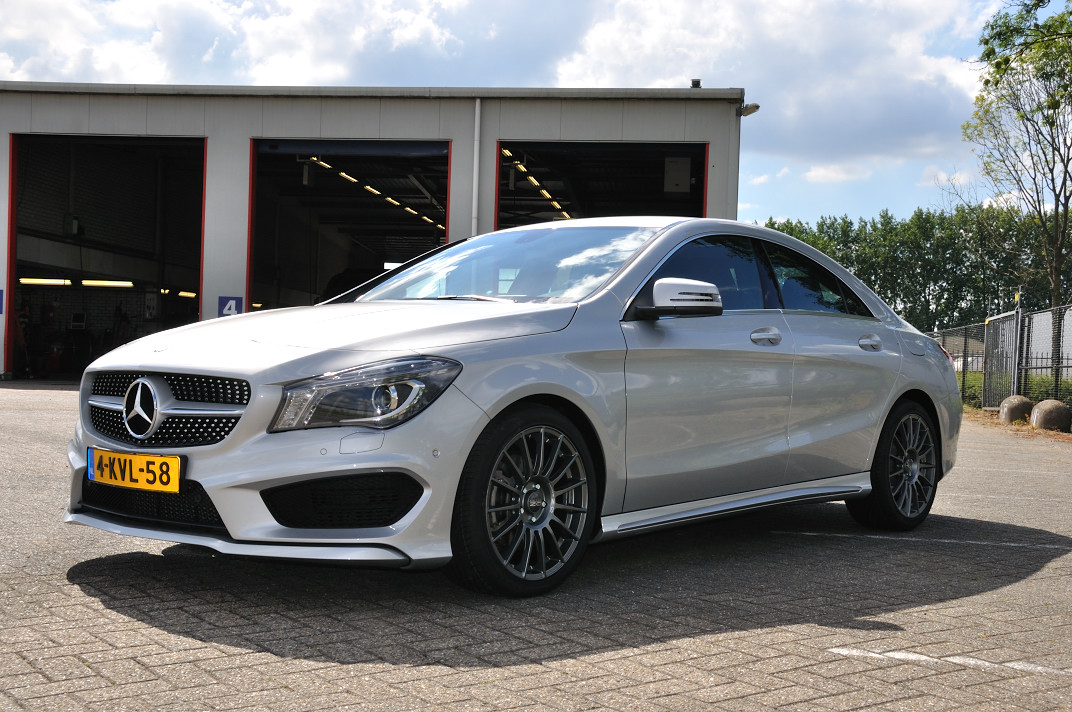 photo 4 Mercedes-Benz CLA-Class custom wheels OZ Superturismo Le Mans 18x, ET , tire size X R18. x ET