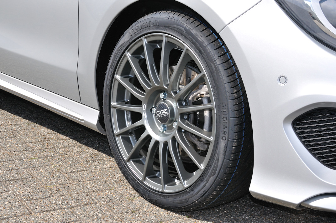 photo 1 Mercedes-Benz CLA-Class custom wheels OZ Superturismo Le Mans 18x, ET , tire size X R18. x ET