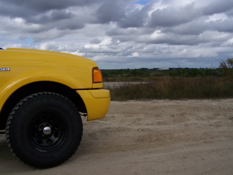 photo 1 Ford Ranger custom wheels Cragar Soft-8 15x8.0, ET , tire size 265/75 R15. x ET