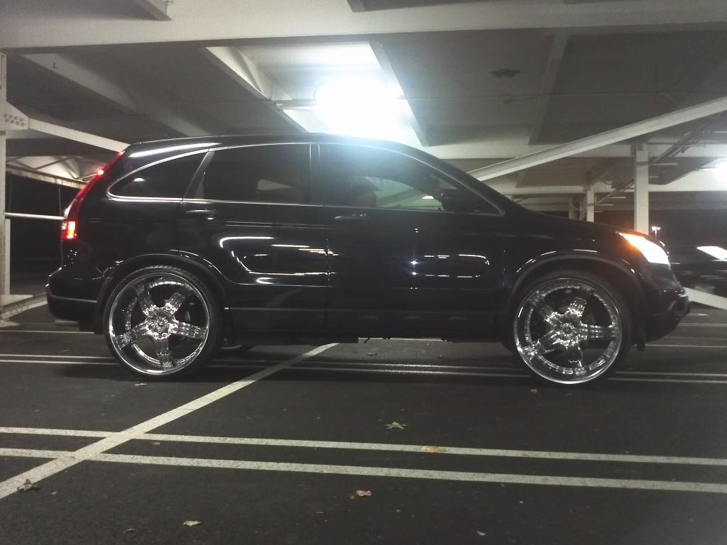 photo 2 Honda CR-V custom wheels 24x, ET , tire size X R24. x ET