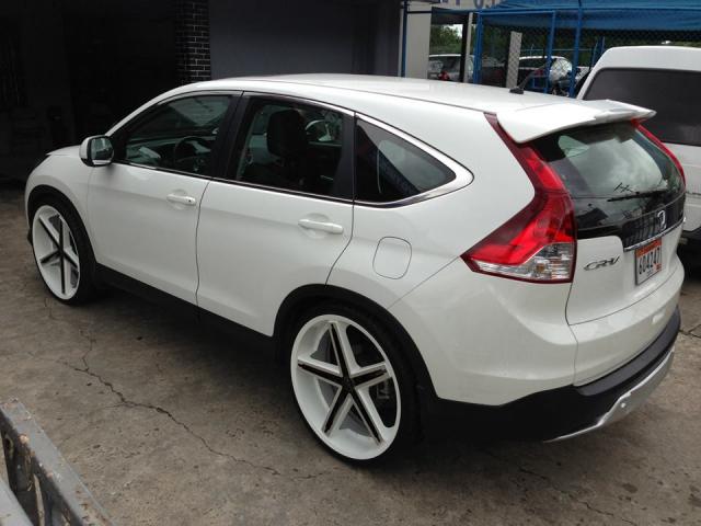 photo 4 Honda CR-V custom wheels   24x9.0, ET , tire size 245/30 R24. x ET