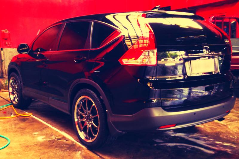 photo 1 Honda CR-V custom wheels Rota Fighter 10 20x8.5, ET +35, tire size 255/45 R20. x ET
