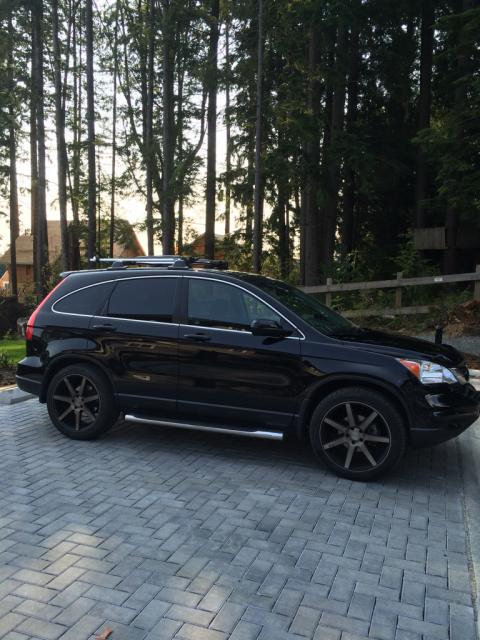 photo 2 Honda CR-V custom wheels Niche  20x, ET , tire size 255/45 R20. x ET