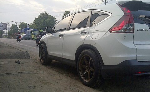 photo 1 Honda CR-V custom wheels 19x8.5, ET +38, tire size 255/50 R19. 19x9.5 ET+38