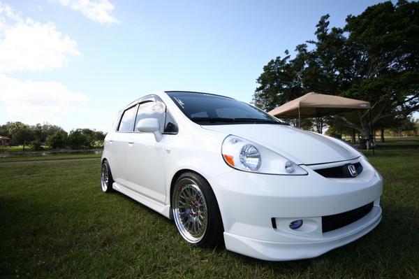 photo 1 Honda Fit custom wheels CCW Classics street 16x8.0, ET +31, tire size 205/40 R16. 16x8.0 ET+29