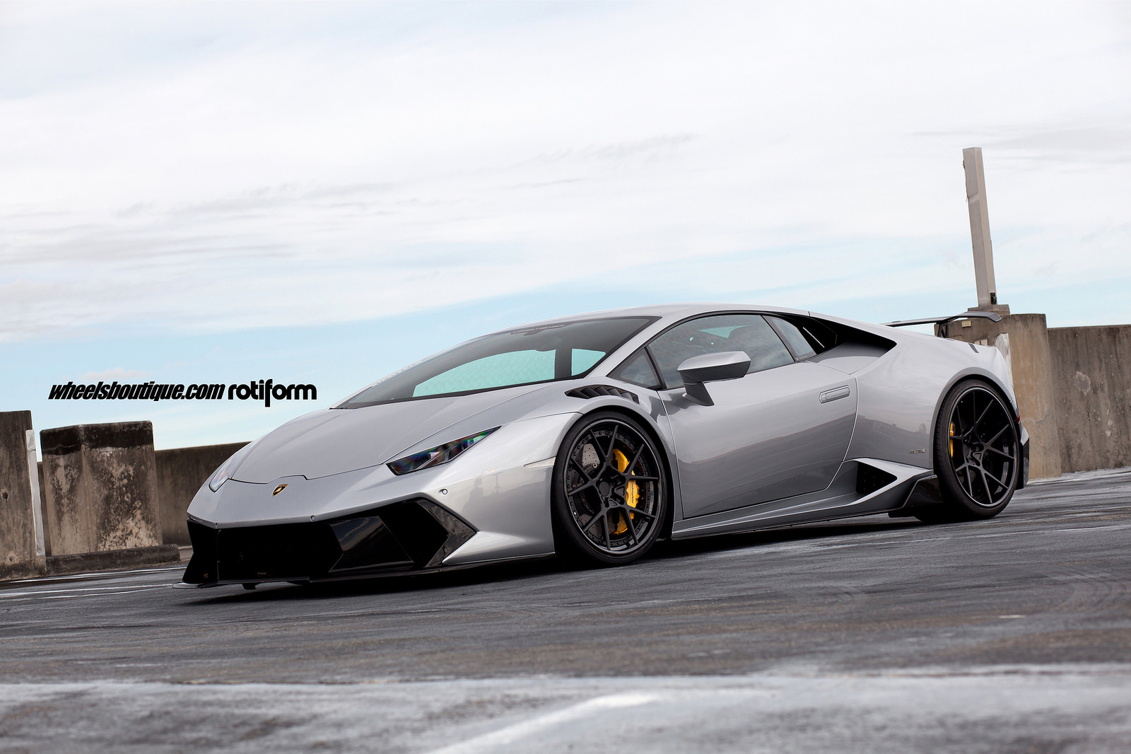 photo 5 Lamborghini Huracan custom wheels Rotiform KPS 20x9.0, ET , tire size 245/30 R20. 21x12.5 ET 325/25 R21