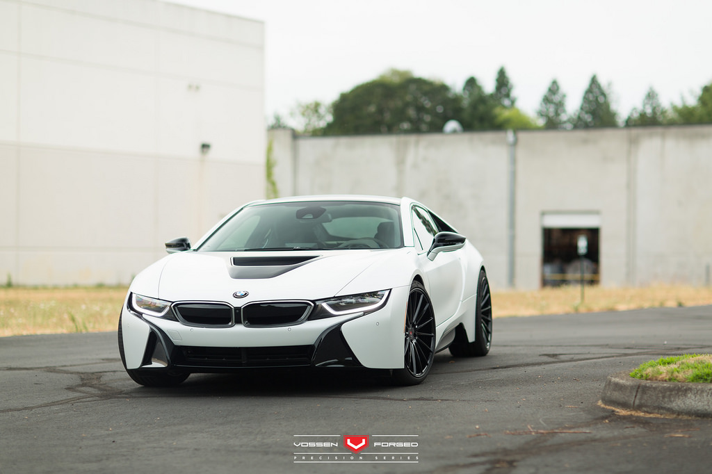 photo 4 BMW i8 custom wheels Vossen VPS 305 22x9.0, ET , tire size X R22. 22x10.5 ET 