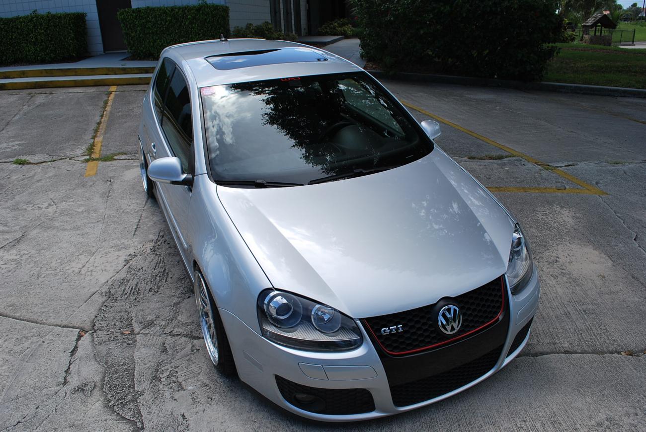 photo 8 Volkswagen Rabbit custom wheels CCW Classic 18x8.5, ET +38, tire size 215/40 R18. 18x9.5 ET+44 225/40 R18