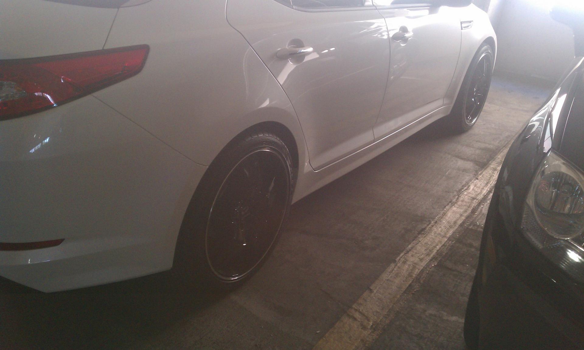 photo 2 Kia Optima custom wheels Lorenzo WL30 20x8.5, ET +38, tire size 245/35 R20. x ET