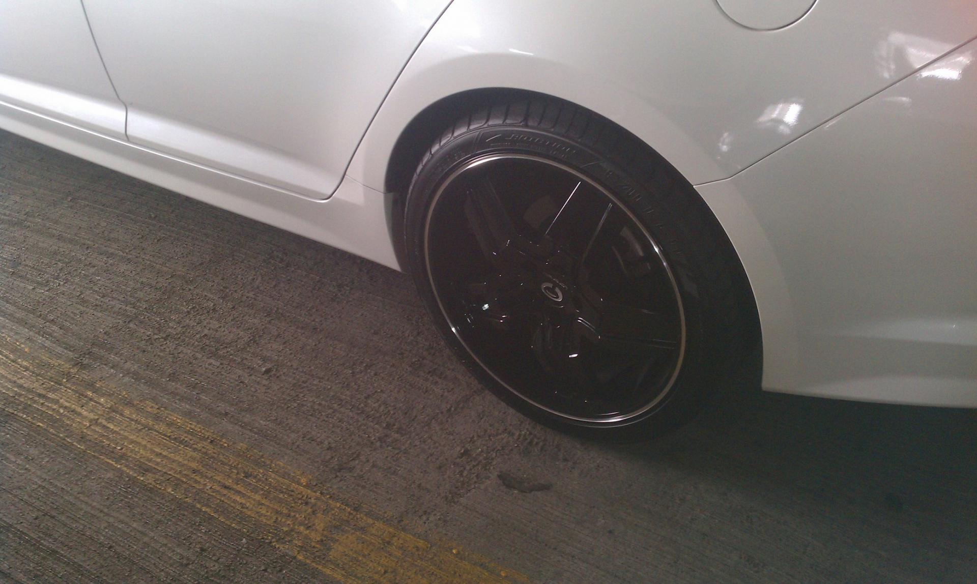 photo 4 Kia Optima custom wheels Lorenzo WL30 20x8.5, ET +38, tire size 245/35 R20. x ET