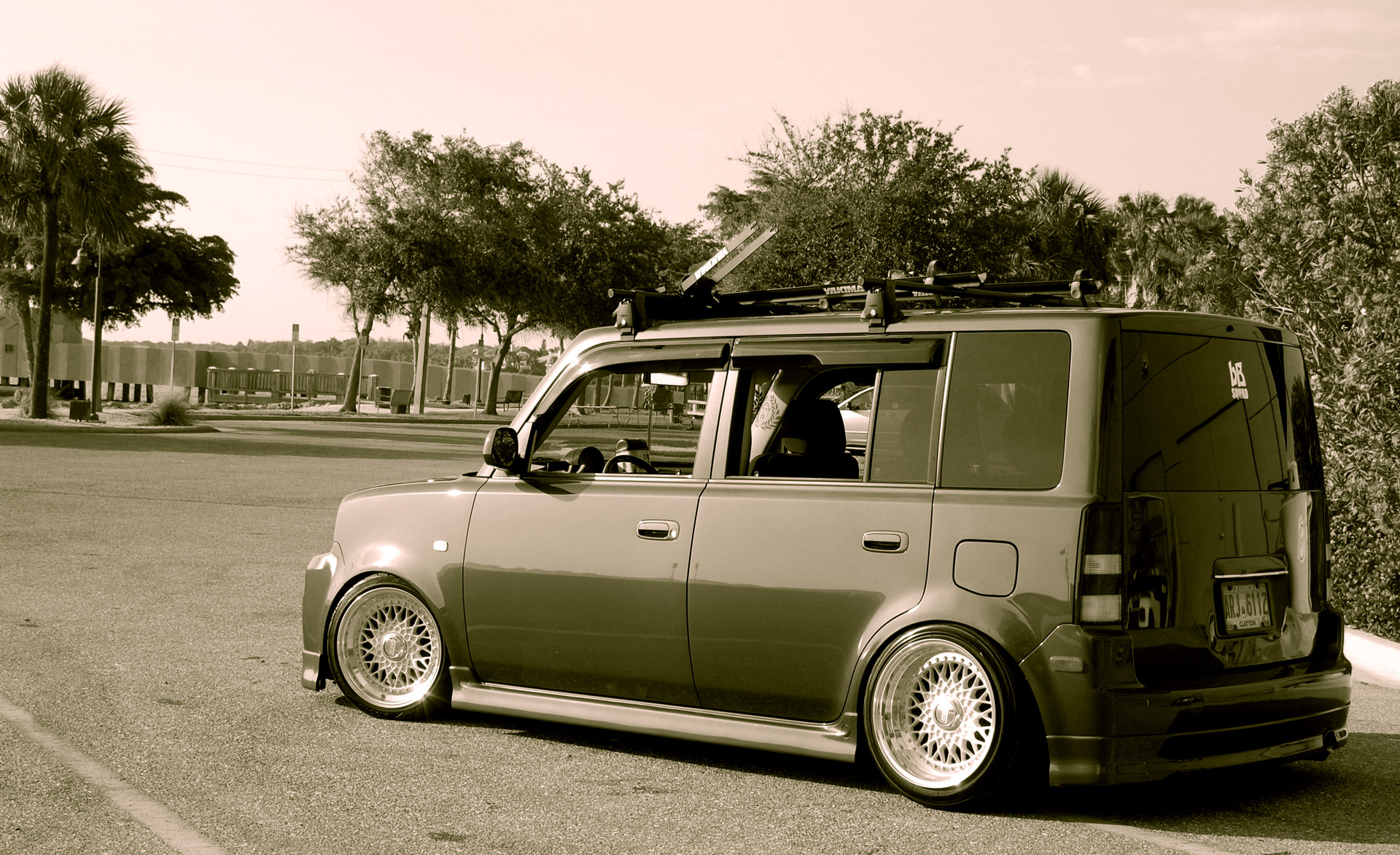 photo 3 Scion xB custom wheels BBS RS 039 16x8.0, ET +24, tire size 195/40 R16. 16x9.0 ET+12 195/45 R16