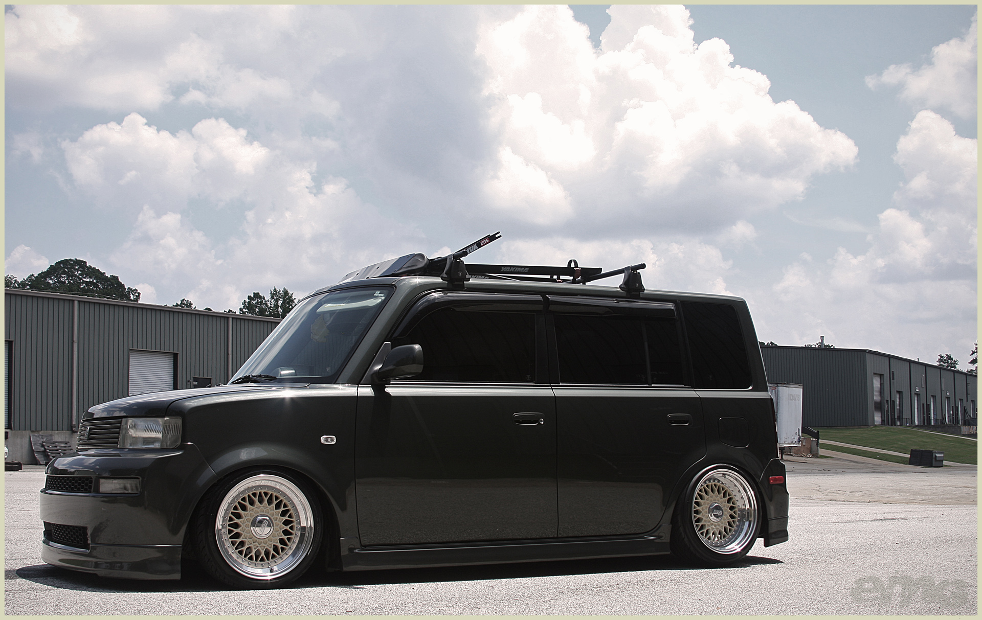 photo 20 Scion xB custom wheels BBS RS 039 16x8.0, ET +24, tire size 195/40 R16. 16x9.0 ET+12 195/45 R16