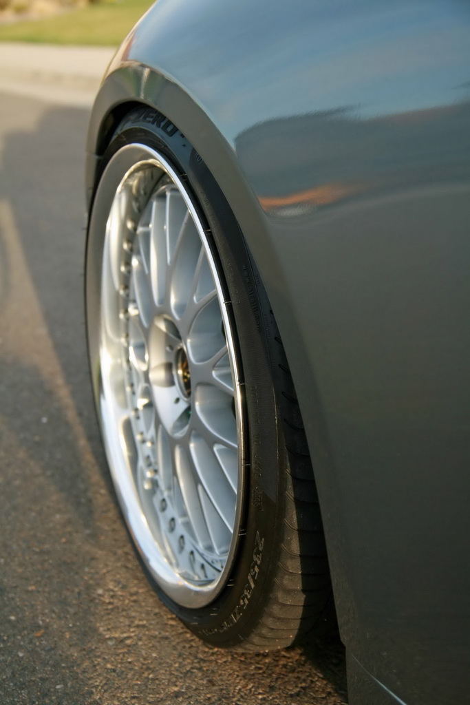 photo 4 Infiniti G35 custom wheels Work VS-XX (R-disk) 19x9.5, ET +3, tire size 235/35 R19. 19x10.5 ET+4 255/35 R19