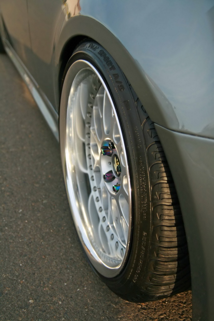 photo 5 Infiniti G35 custom wheels Work VS-XX (R-disk) 19x9.5, ET +3, tire size 235/35 R19. 19x10.5 ET+4 255/35 R19