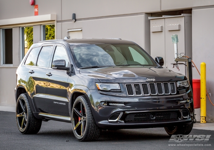 photo 2 Jeep Grand Cherokee custom wheels Lexani R-4 22x, ET , tire size X R22. x ET 
